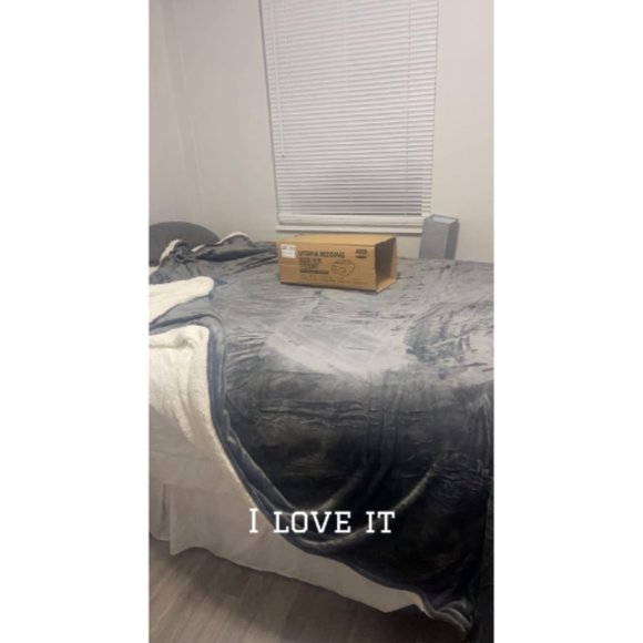 90x90 Inches Grey Utopia Bedding Sherpa Blanket - Picture 9 of 14